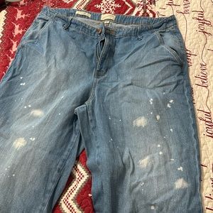 Straight Leg Bleached Jeans